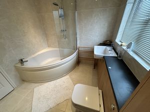 Photo 28- click for photo gallery